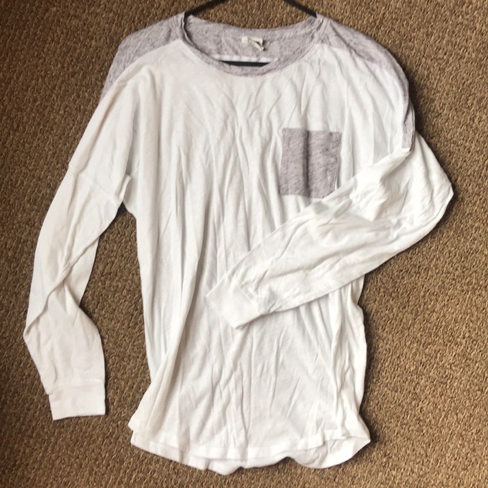 White and grey sleep tee